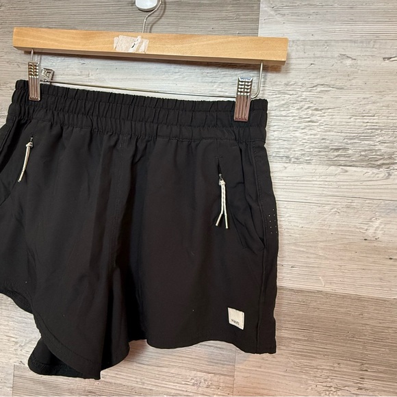 Vuori Black Dash Shorts 2.0 | Perforated Breathable Running Shorts | Size S - Picture 9 of 11
